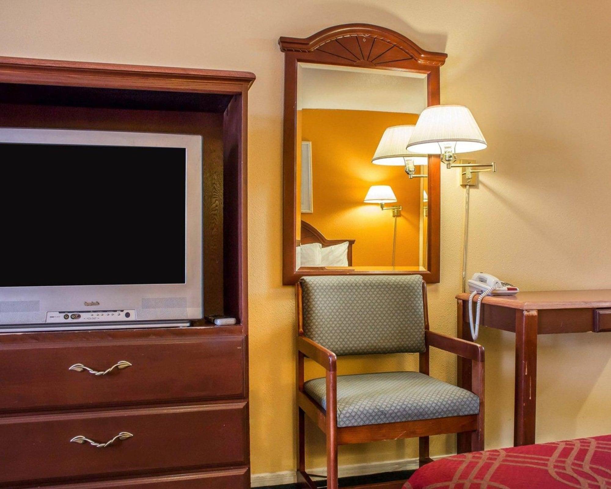 Travelodge By Wyndham Кингман Екстериор снимка